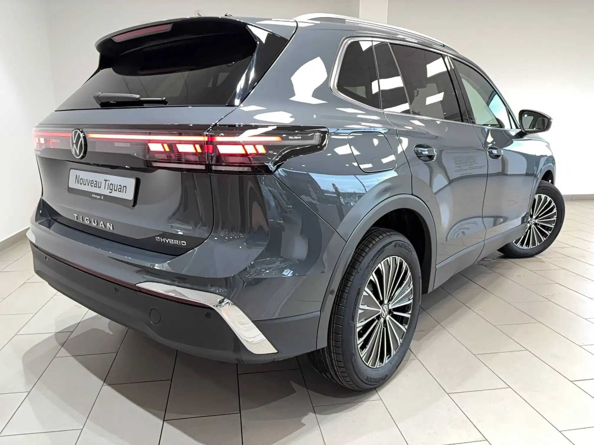 VOLKSWAGEN  Tiguan 1.5 eHybrid 204ch DSG6 elegance